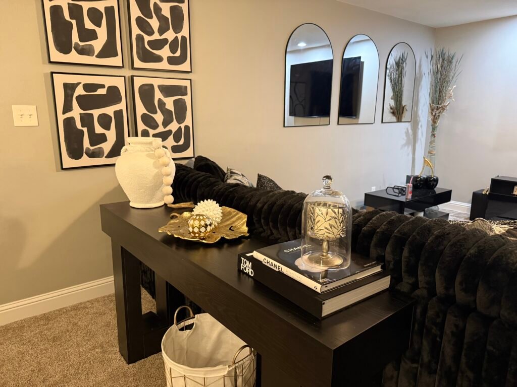 How I Created a Cozy Living Room Without Overspending img 5707 (3)