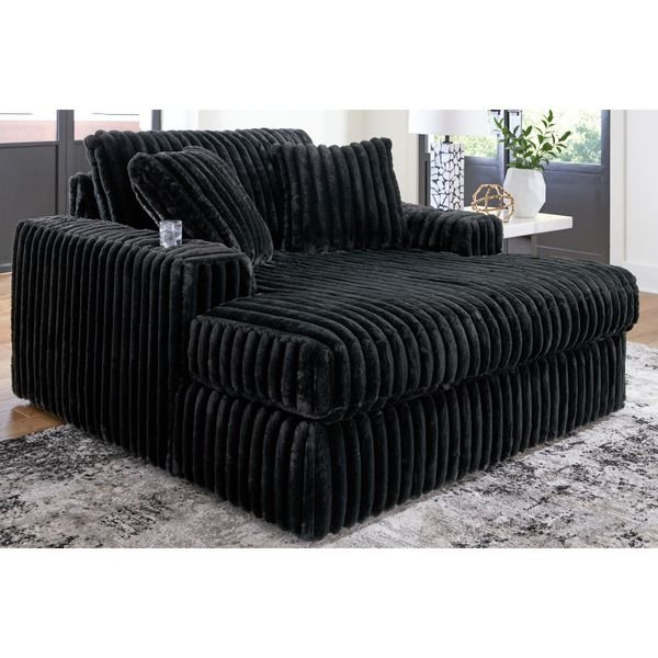 How I Created a Cozy Living Room Without Overspending Zoom 12315702 1737595366719 98103 15